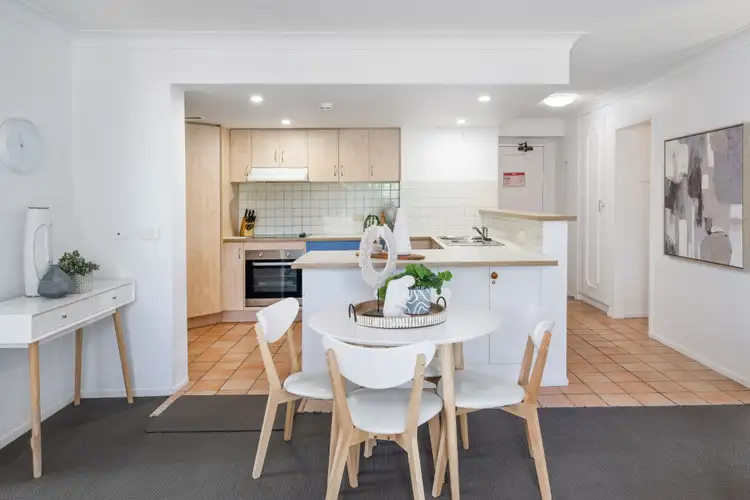 Sixth view of Homely apartment listing, 2/4-6 Britannia Avenue, Broadbeach QLD 4218
