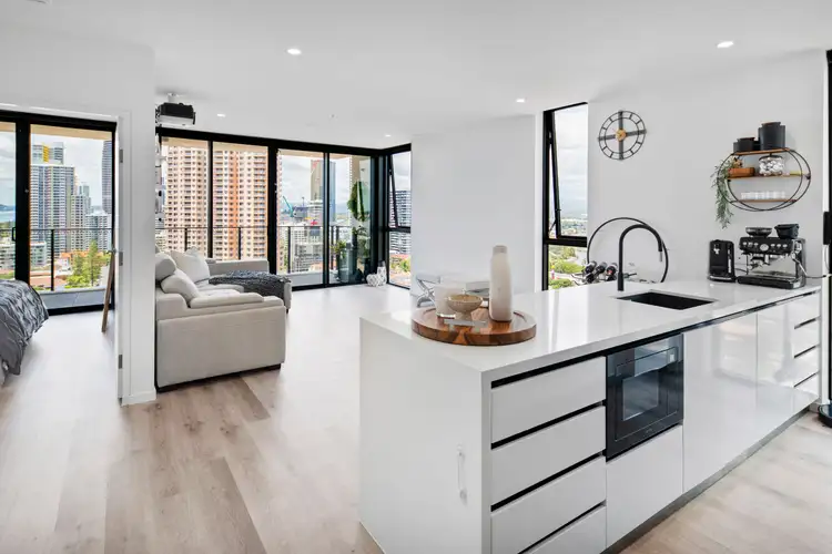 73/18 Chelsea Avenue 'OPUS BROADBEACH', Broadbeach QLD 4218