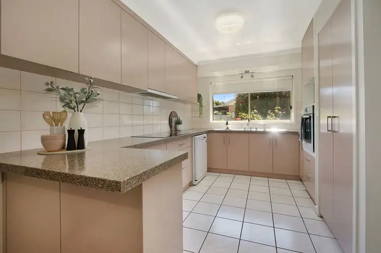 Fourth view of Homely house listing, 627 Pearsall Street, Lavington NSW 2641