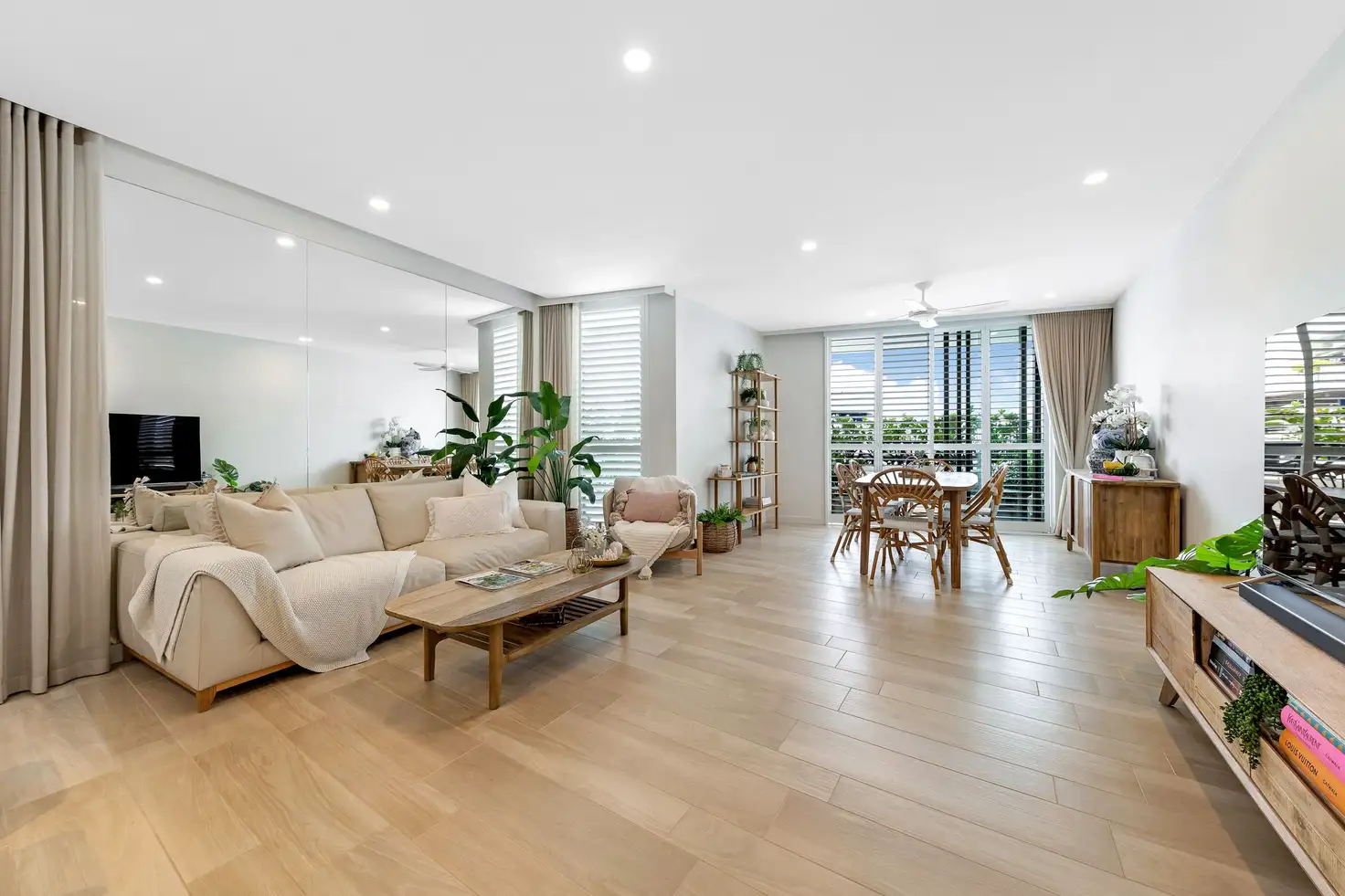 Main view of Homely unit listing, 10501/96 Memorial Avenue, Cotton Tree QLD 4558