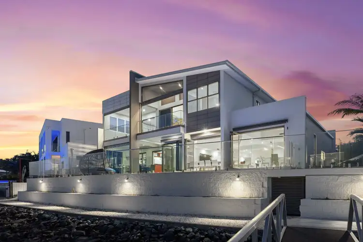 1015 Edgecliff Drive, Sanctuary Cove QLD 4212