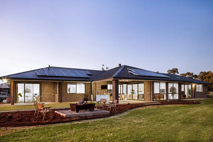 39 Hafey Way, Langwarrin VIC 3910