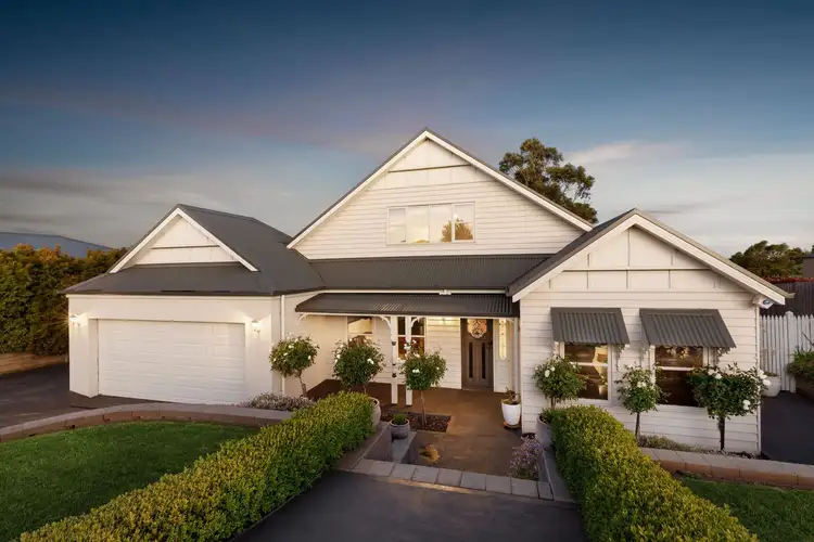 20 Shaw Drive, Romsey VIC 3434