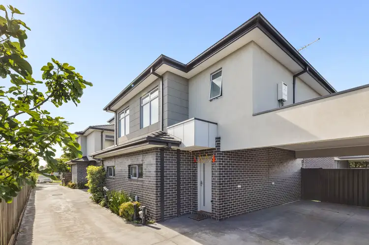 Main view of Homely townhouse listing, 3/28 Isla Avenue, Glenroy VIC 3046