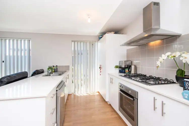 Second view of Homely house listing, 5 Spinifex Road, Baldivis WA 6171