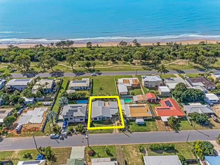 14 Palm Court, Moore Park Beach QLD 4670