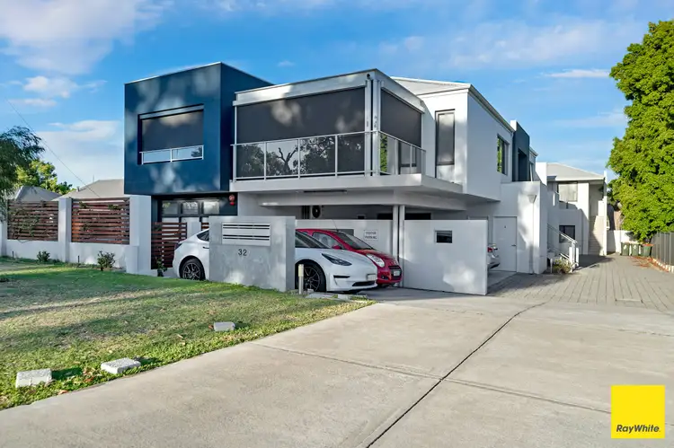 Main view of Homely unit listing, 4/32 Birchley Crescent, Balga WA 6061