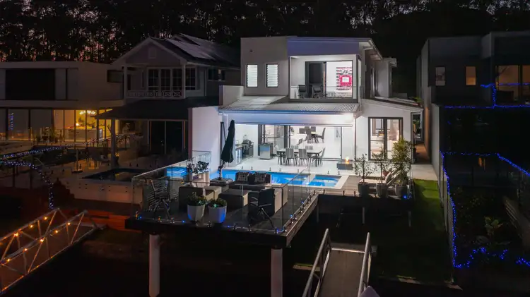 4 Sovereign Lane, Coomera Waters QLD 4209