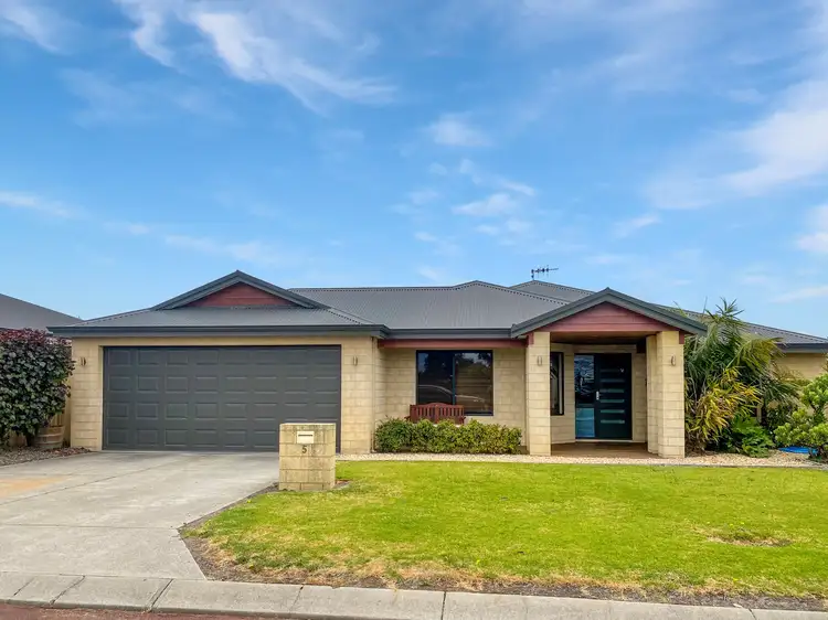 5 Cordery Way, Mckail WA 6330