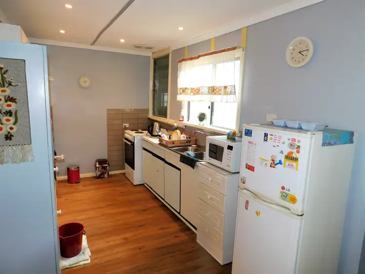 Second view of Homely house listing, 5 Williams Street, Serviceton VIC 3420