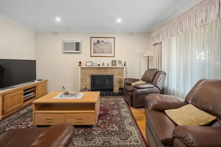 Fourth view of Homely house listing, 15 Delta Court, Thomastown VIC 3074