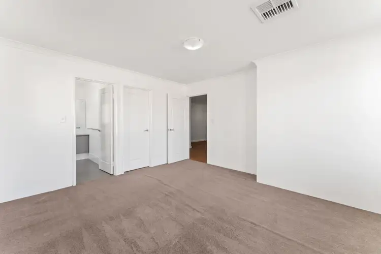 Fifth view of Homely house listing, 18 Coniston Bend, Waikiki WA 6169