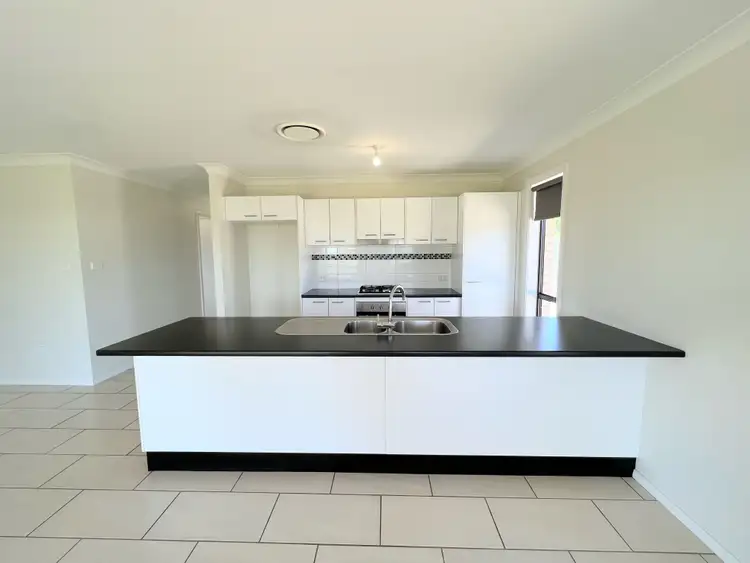 Third view of Homely house listing, 10 Bob Acheson Avenue, Forbes NSW 2871