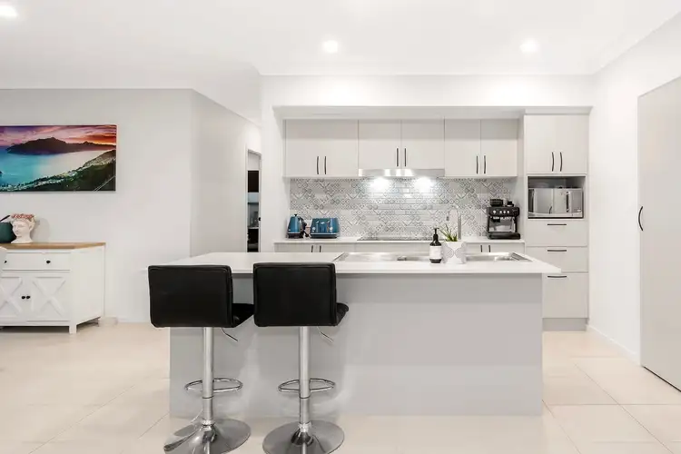 Seventh view of Homely house listing, 52 Goshawk Court, Bahrs Scrub QLD 4207