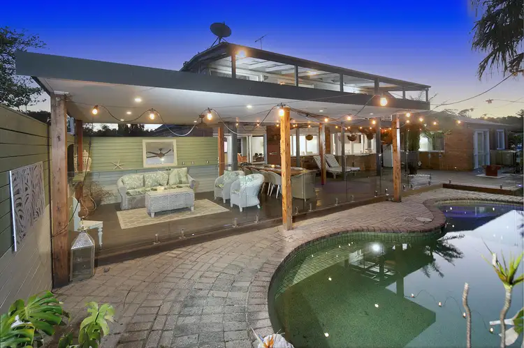 8 Colin Court, Langwarrin VIC 3910