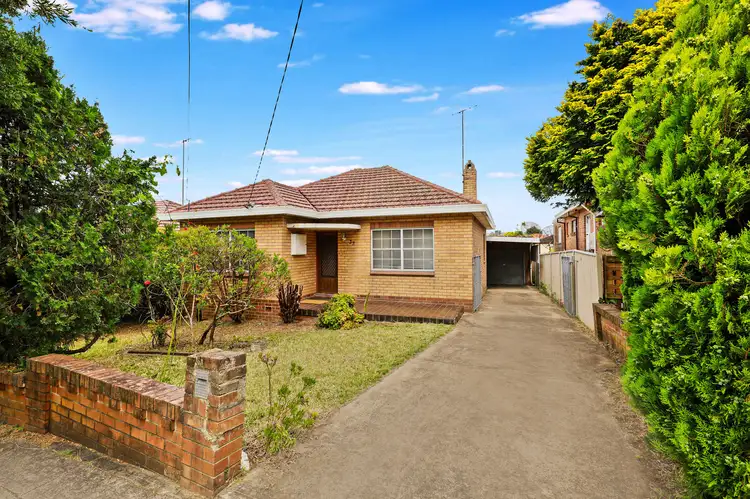 37 Bonaparte Street, Riverwood NSW 2210
