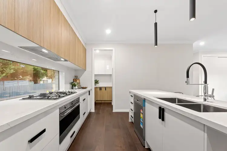 Fifth view of Homely townhouse listing, 1/23 Roland Street, Mount Waverley VIC 3149