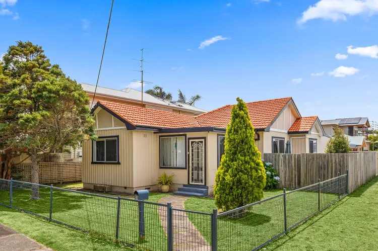 Second view of Homely house listing, 25 Royal Crescent, Woonona NSW 2517