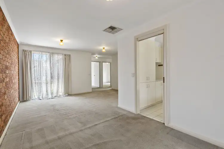 Fifth view of Homely unit listing, 2/10 Myrtle Street, Bayswater VIC 3153