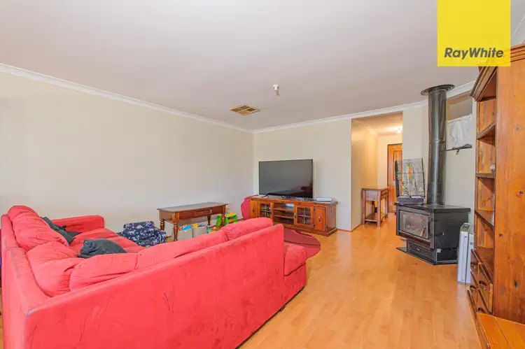 Fourth view of Homely house listing, 6 Pursuit Close, Middle Swan WA 6056