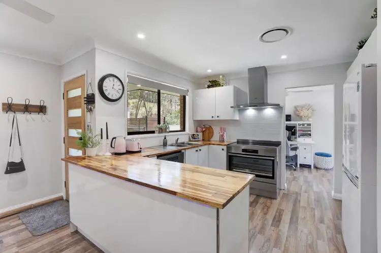 15 Gosling Street, Emu Heights NSW 2750