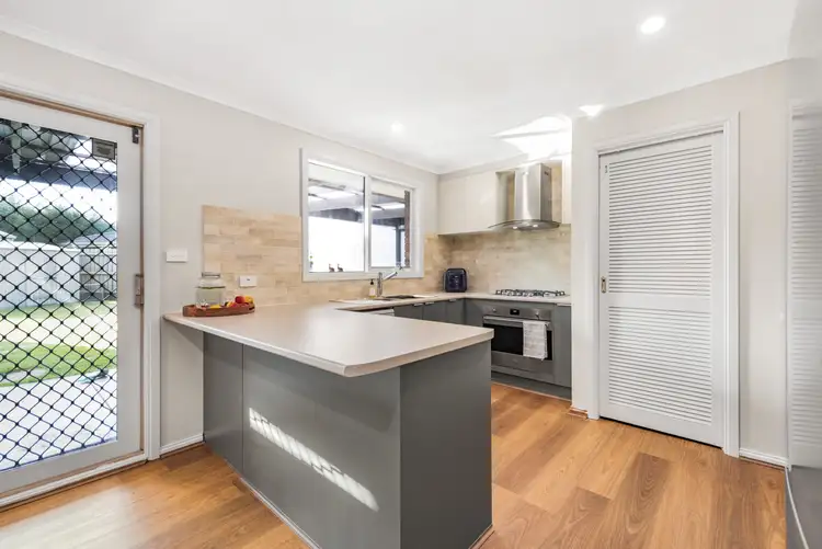 Third view of Homely house listing, 7 Greaves Court, Pakenham VIC 3810