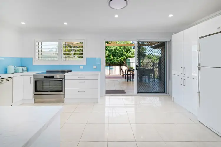 Fifth view of Homely house listing, 38 Via Roma, Isle Of Capri QLD 4217