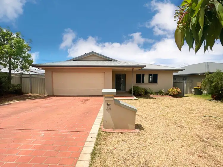 44 Best Street, Parkes NSW 2870