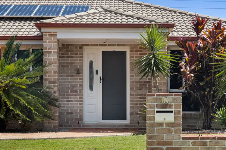 10 Freeman Place, Bracken Ridge QLD 4017