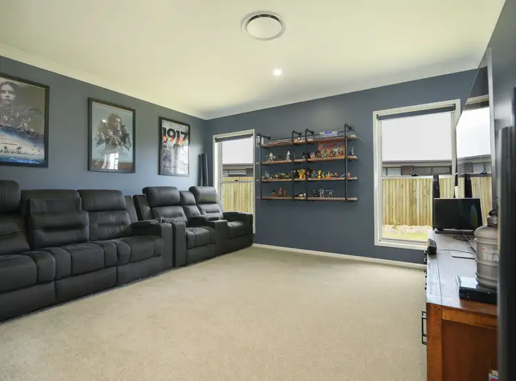 Second view of Homely house listing, 4 Madsen Close, Kleinton QLD 4352