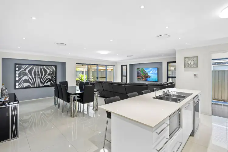 Fifth view of Homely house listing, 4 Bayview Avenue, Haywards Bay NSW 2530
