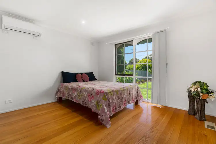 Sixth view of Homely house listing, 5 Glenn Court, Clayton South VIC 3169