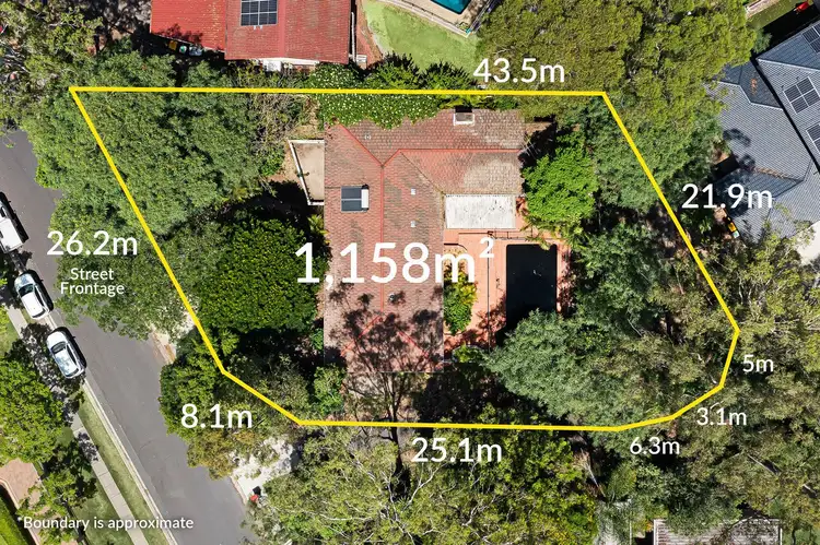 69 Kersley Road, Kenmore QLD 4069