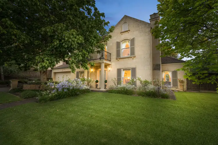 10 Boucaut Street, Glen Osmond SA 5064