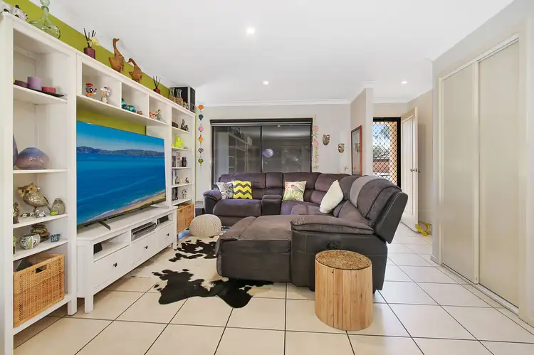 Third view of Homely unit listing, 1/4-5 Horsfall Court, Wodonga VIC 3690