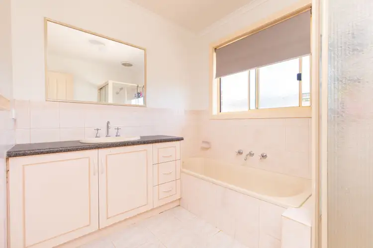 Sixth view of Homely house listing, 1A Fawkner Court, Mildura VIC 3500