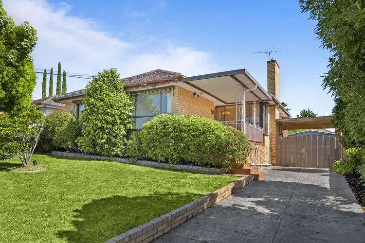 Second view of Homely house listing, 10 Barlyn Road, Mount Waverley VIC 3149