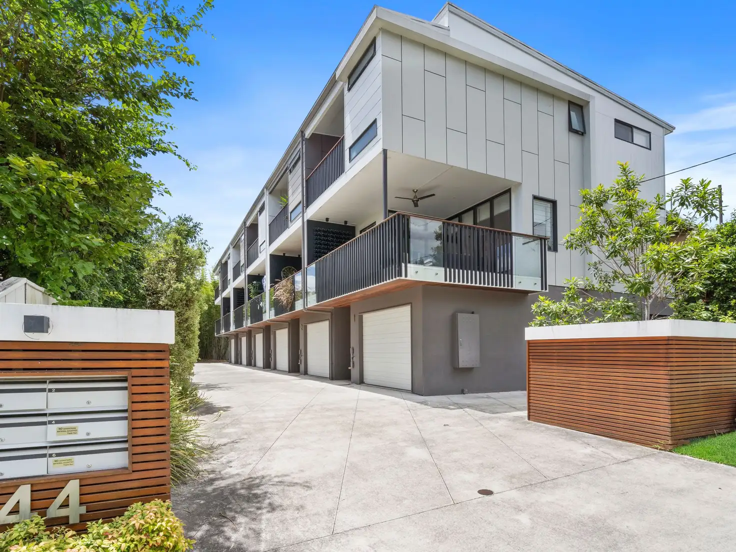 Main view of Homely townhouse listing, 4/44 Stevens Street, Yeronga QLD 4104