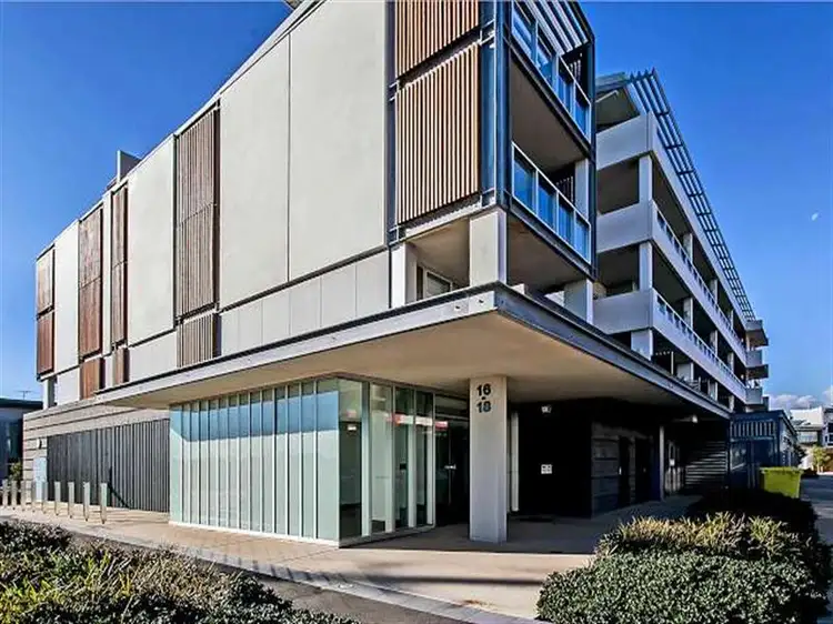 203 The Sails, New Port SA 5015