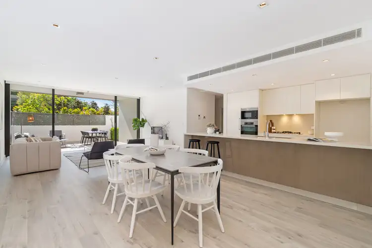 Third view of Homely apartment listing, 2/7-11 Turramurra Avenue, Turramurra NSW 2074
