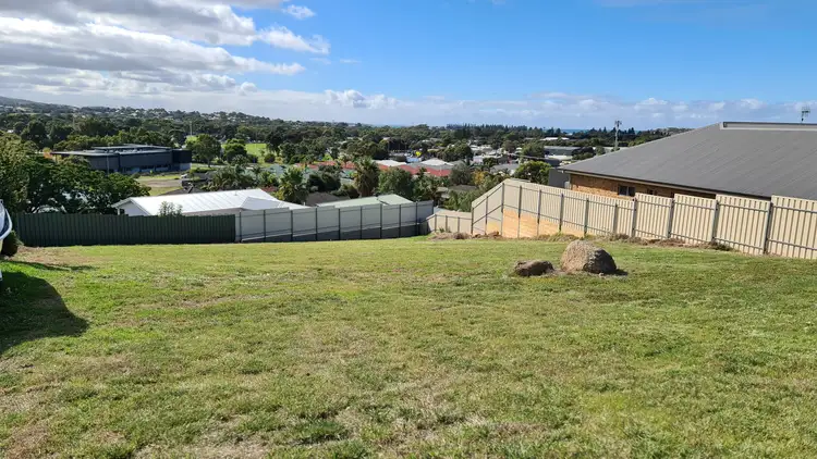 7 Rymill Avenue, Encounter Bay SA 5211