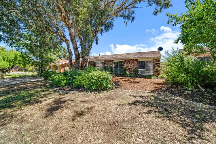 17 Beazley Crescent, Calwell ACT 2905