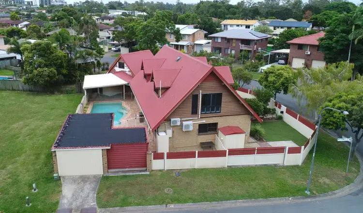 2 Aldersgate Street, Oxley QLD 4075