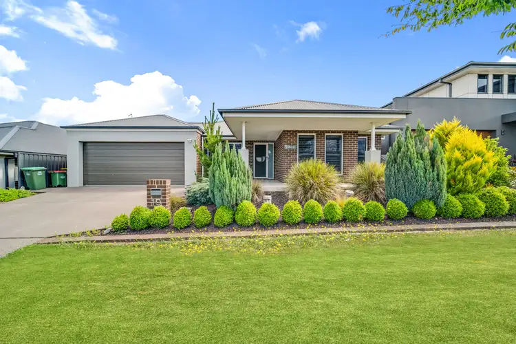 19 Dolly Street, Googong NSW 2620