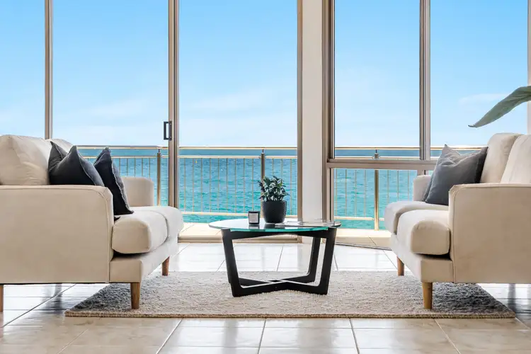 8 Ocean Street, Yamba NSW 2464