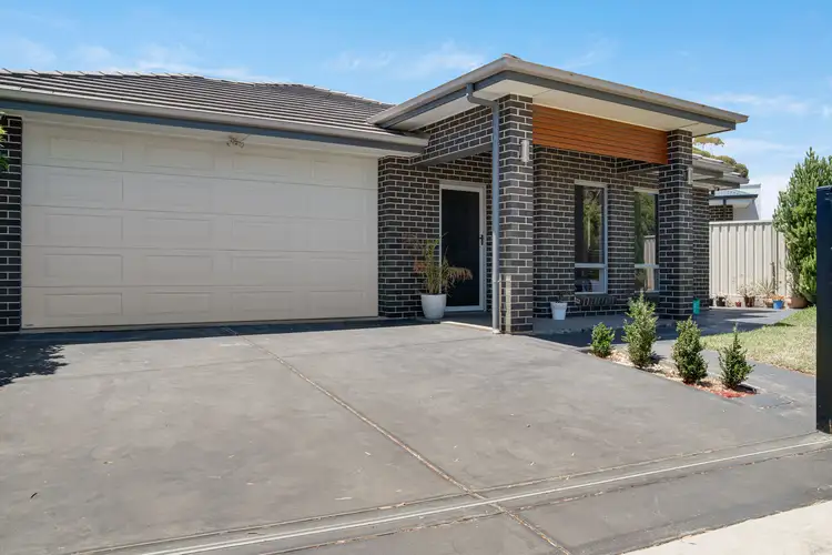 2B Stroud Street, Clearview SA 5085