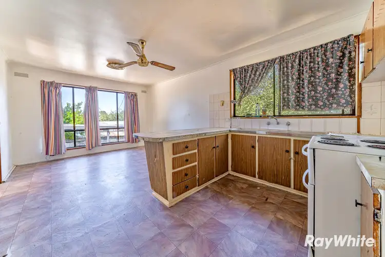 Fifth view of Homely house listing, 18 Railway Terrace, Kangaroo Flat VIC 3555