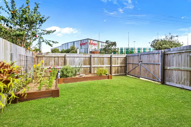 Fifth view of Homely unit listing, 2/122 Point Cartwright Drive, Buddina QLD 4575