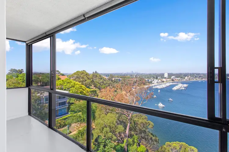 9/2 Bindaring Parade, Claremont WA 6010