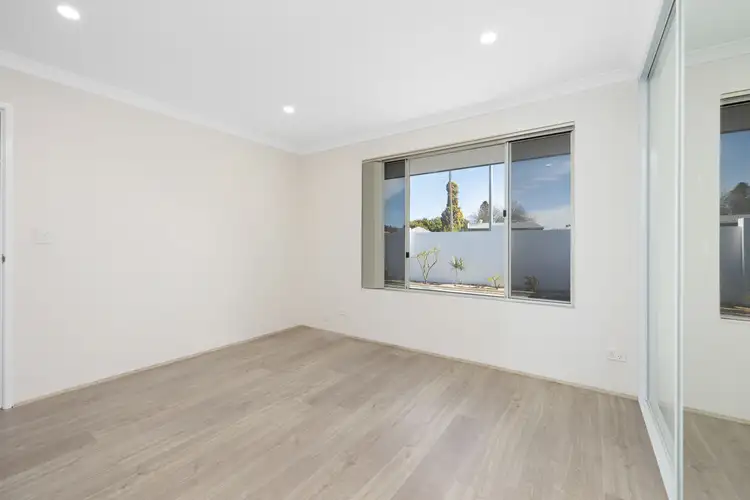 Sixth view of Homely house listing, 4 Yenisey Crescent, Beechboro WA 6063